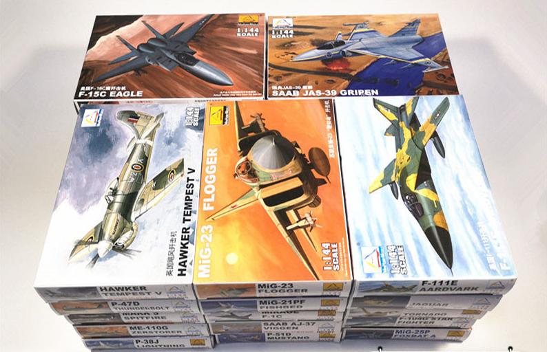 Model Kit Entry Grade - 25PCS 1/144 Plastic Monteren Vechter Militaire