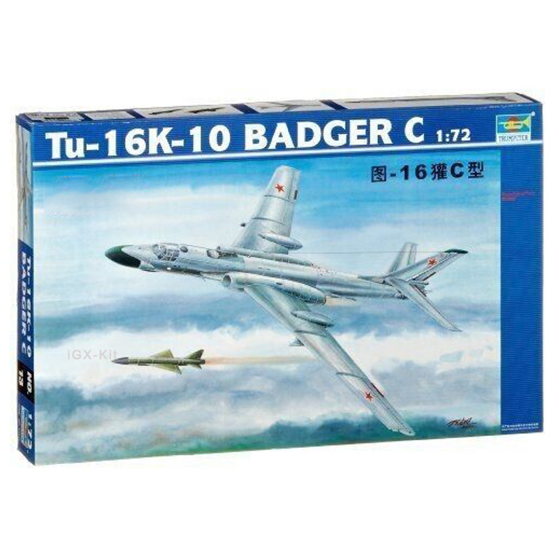 Model Kit Kotobukiya - Trumpeter 01613 1/72 Schaal Tupolev TU16