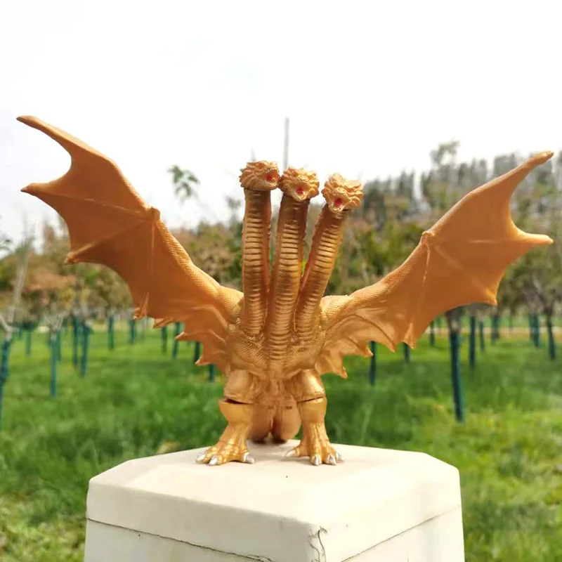 Grote maat driekoppige draak K - Model Kit Vs Figure recensie en prijs